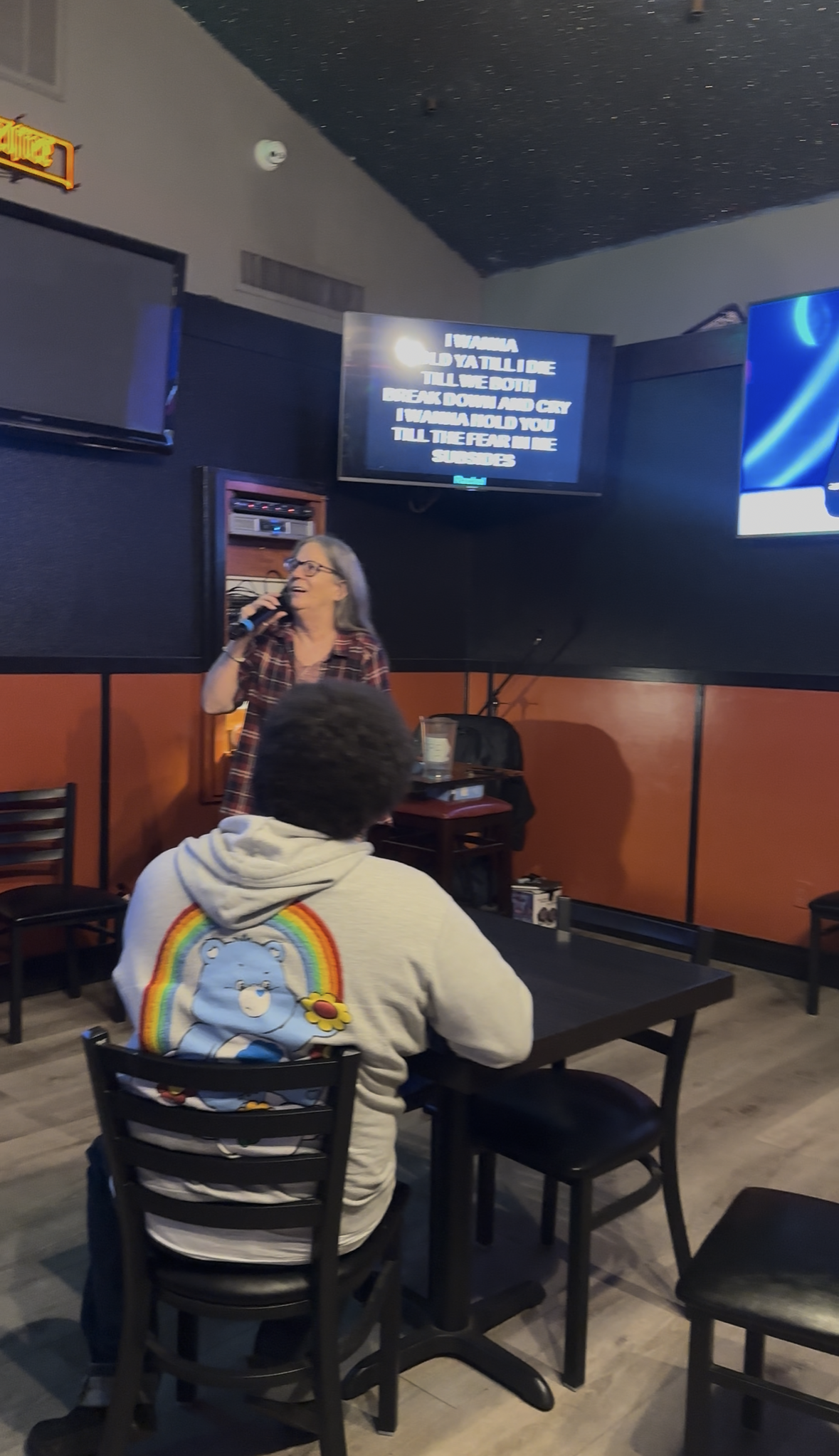 Sher Thing Karaoke gallery photo